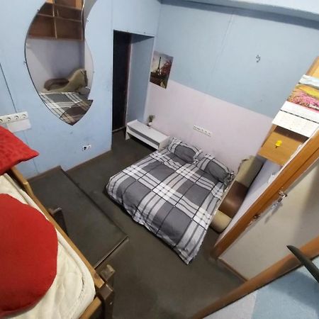 Ararat-Teatralnaya Hostel Kijów Zewnętrze zdjęcie