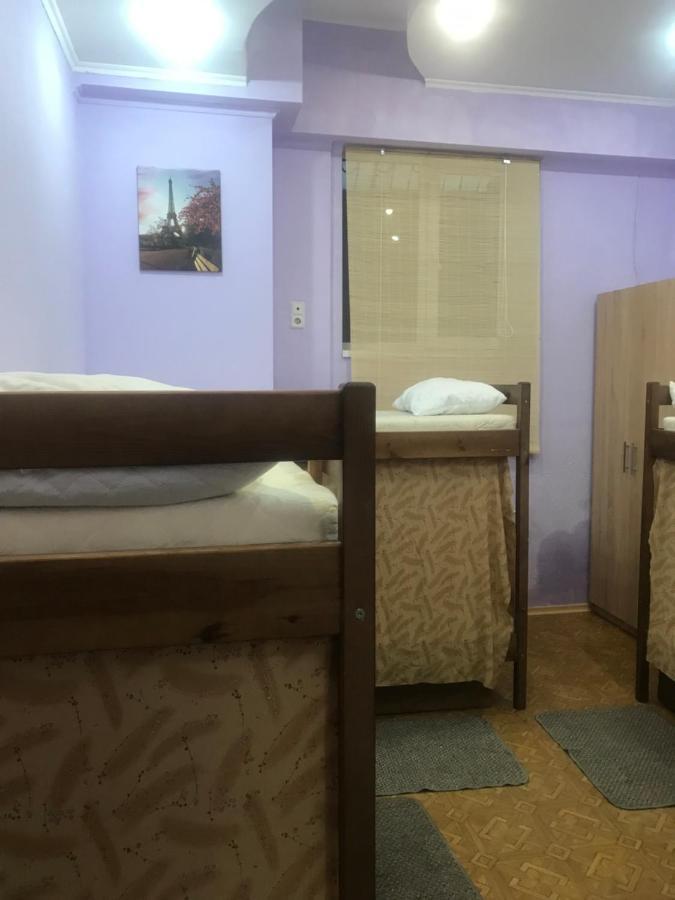 Ararat-Teatralnaya Hostel Kijów Zewnętrze zdjęcie