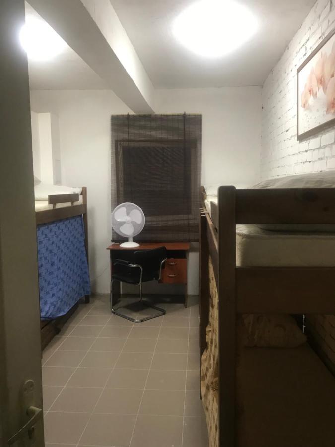 Ararat-Teatralnaya Hostel Kijów Zewnętrze zdjęcie
