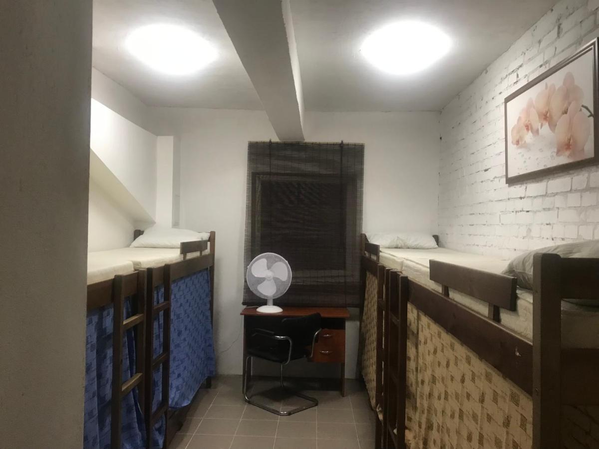 Ararat-Teatralnaya Hostel Kijów Zewnętrze zdjęcie
