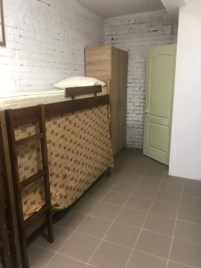 Ararat-Teatralnaya Hostel Kijów Zewnętrze zdjęcie