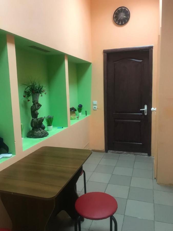 Ararat-Teatralnaya Hostel Kijów Zewnętrze zdjęcie