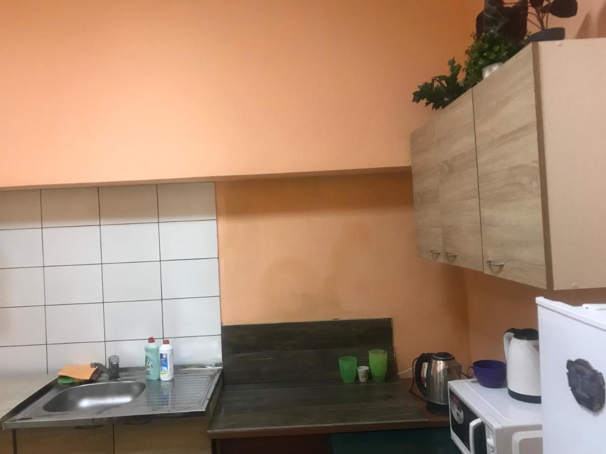 Ararat-Teatralnaya Hostel Kijów Zewnętrze zdjęcie