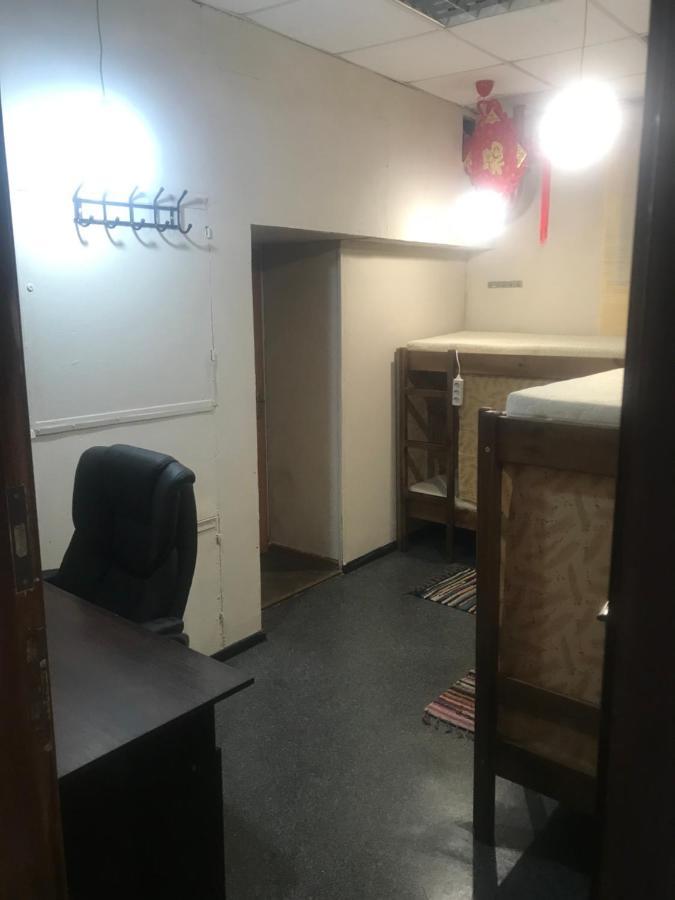 Ararat-Teatralnaya Hostel Kijów Zewnętrze zdjęcie